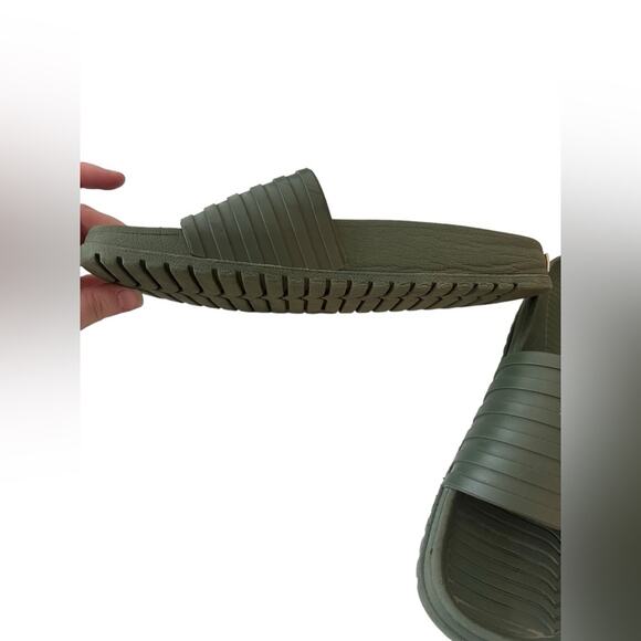 Hunter x Target Green Slip On Flat Slides Men's 8 Shoes - Picture 5 of 8